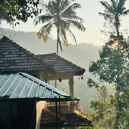 Thoppil Homestay Мунар Екстериор снимка