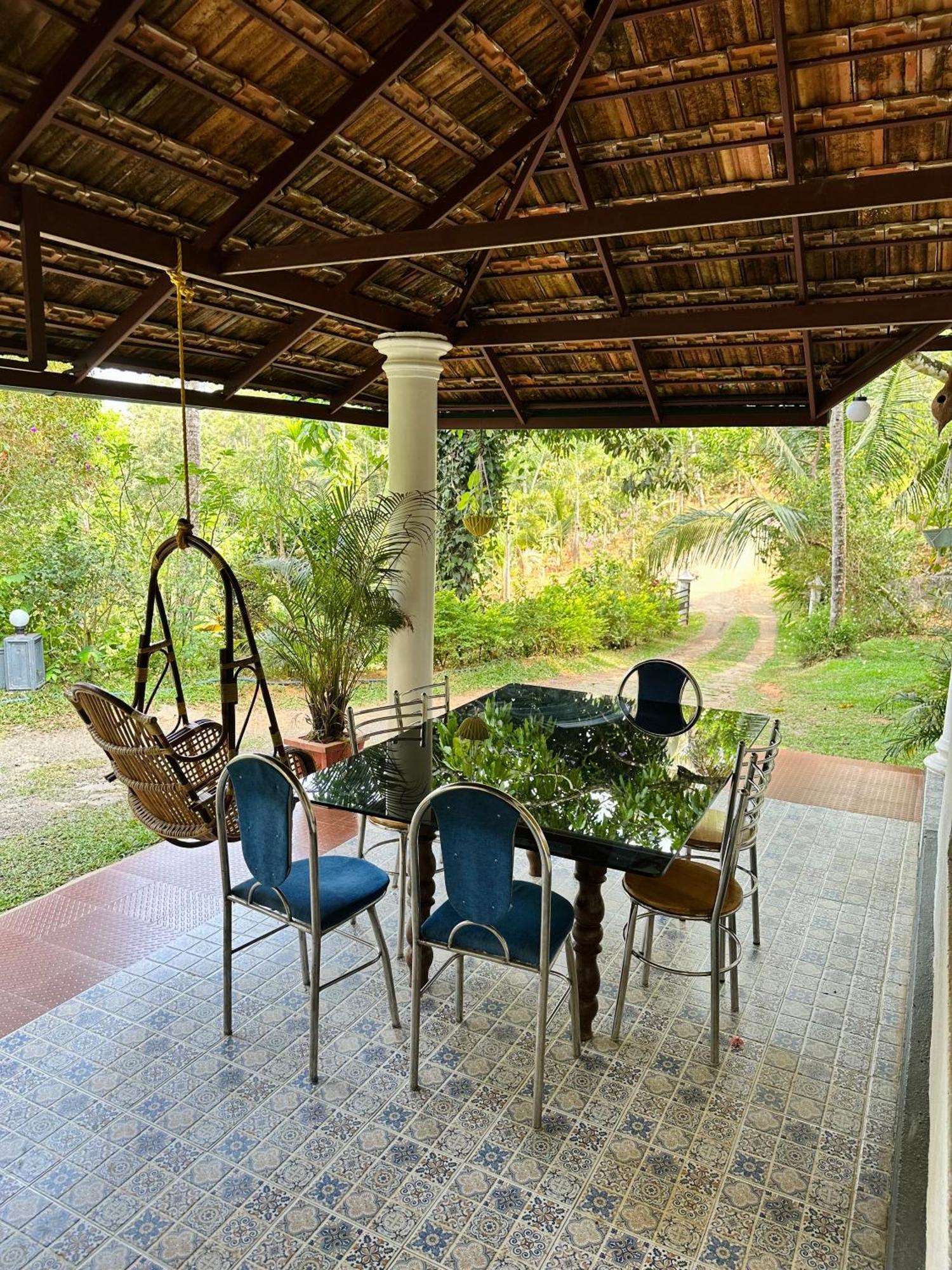 Thoppil Homestay Мунар Екстериор снимка