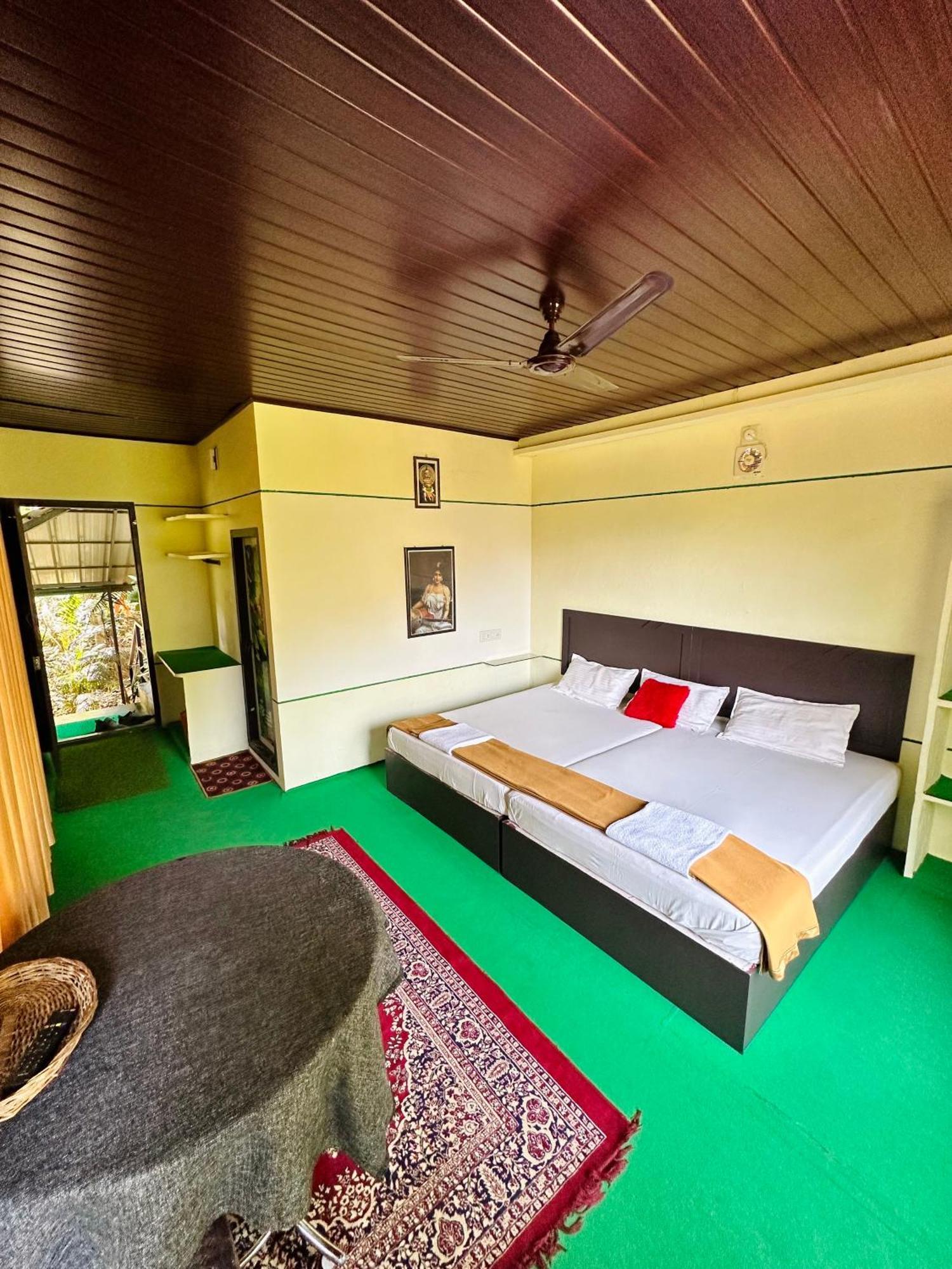Thoppil Homestay Мунар Екстериор снимка